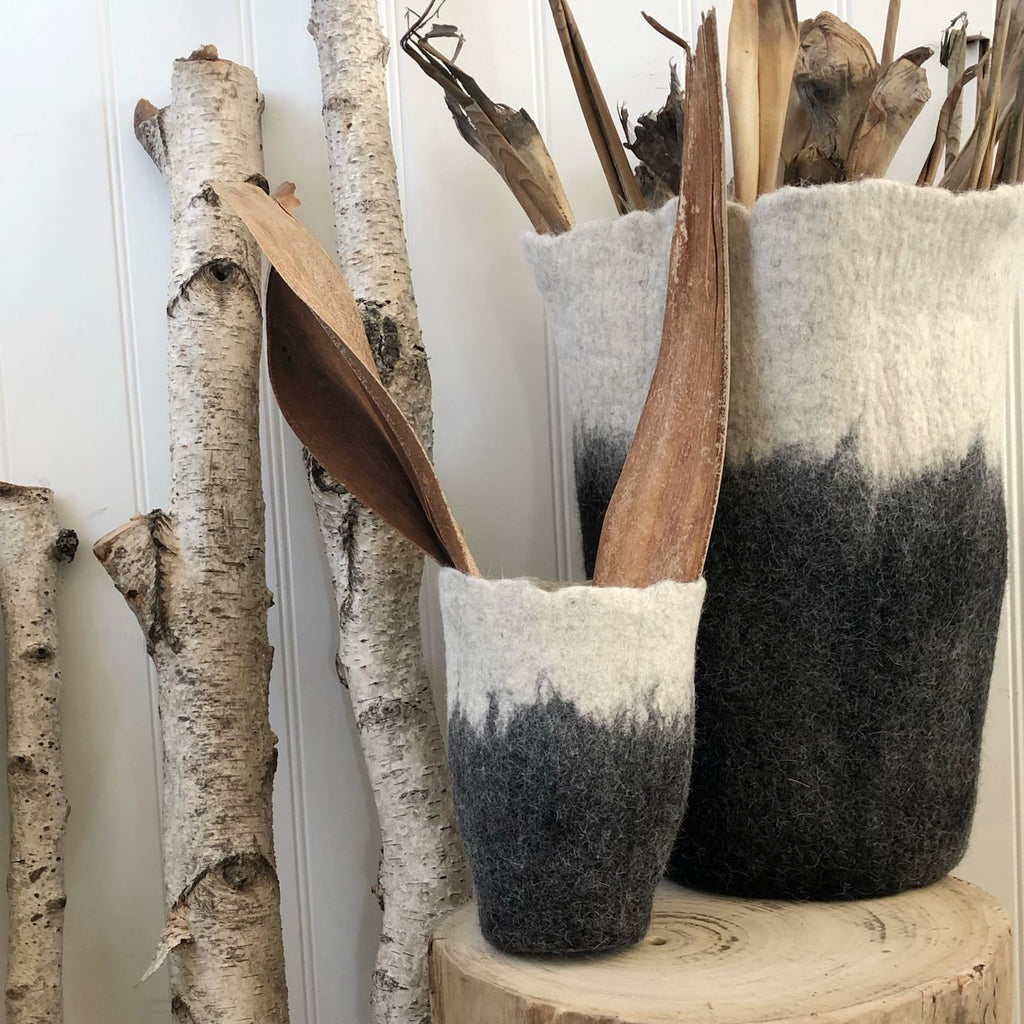 Hand Felted Ombre Vase klaylife